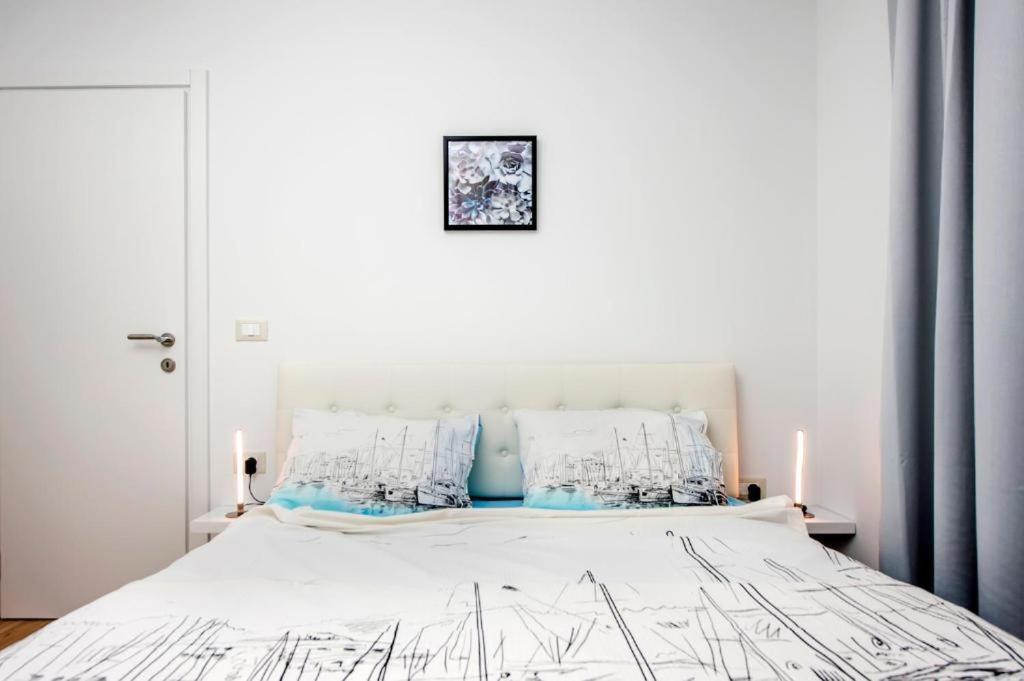 Aria Room And Apartmant Fuga โรวีน ภายนอก รูปภาพ
