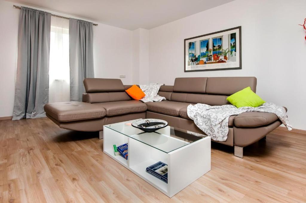 Aria Room And Apartmant Fuga โรวีน ภายนอก รูปภาพ